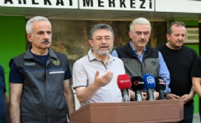Bakan Yumaklı'dan eleştirilere bir tuhaf yanıt: 'Cebimizde uçak, arazöz yok'