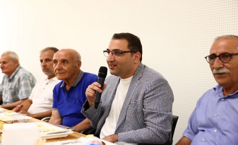 Başkan Yiğit, Cemevine konuk oldu, hayır lokmasını paylaştı