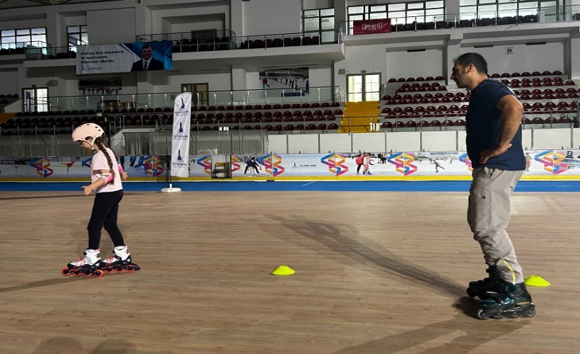 Büyükşehir’in tekerlekli paten kursunda kayıt zamanı