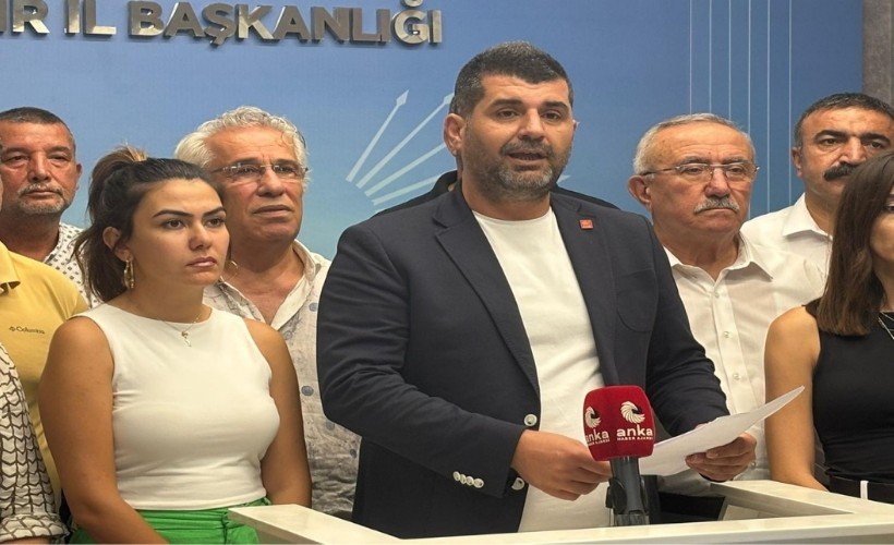 CHP İzmir’de ilçe başkanları bir araya geldi: ‘Kongrelerimiz iktidara giden yolu kısaltacak’