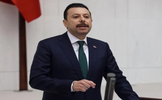 CHP Lideri Özel'e bir yanıt da AK Partili Kaya'dan: 'Ne devlet adamlığıyla ne de sorumlulukla bağdaşır'