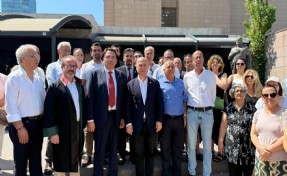 CHP'li Bağcıoğlu beş teğmene destek verdiği için İzmir’de hakim karşısına çıktı