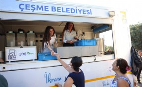 Çeşme Belediyesi’nden Muharrem Ayında aşure ikramı