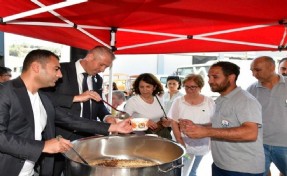 Çiğli'de Muharrem Ayında birlik ve bereket sofrası