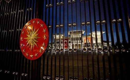 Cumhurbaşkanına yeni yetki: Komutanların görev sürelerini değiştirebilecek