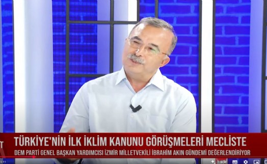 DEM Partili Akın’dan İzBB Yönetimine Sert Eleştiri: Belediyede otoriter rejim kuruluyor!
