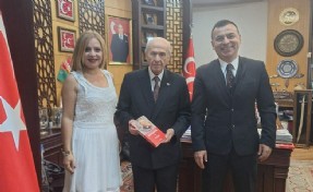 Devlet Bahçeli'nin birleştirici hilal modeli kitaplaştı