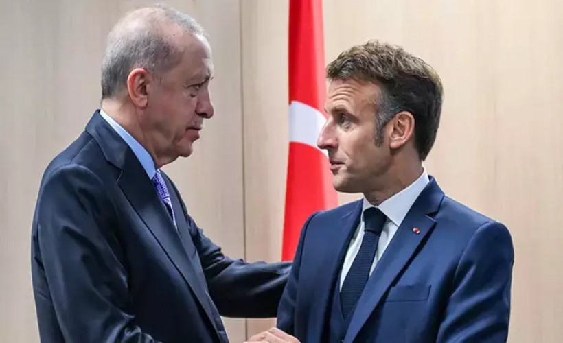 Erdoğan, Macron ile telefonda görüştü