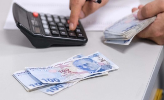 Erdoğan tarihi kararı imzaladı: Para bankada tutandan alınacak