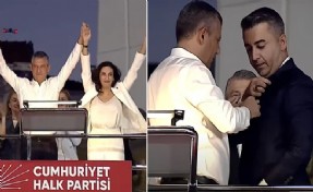 Evrim Rızvanoğlu ile Cem Avşar CHP'ye katıldı