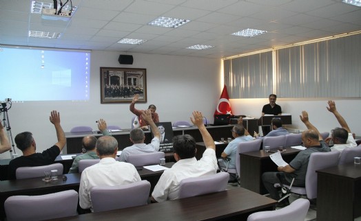 Ferdi Zeyrek’in adı spor tesisine verildi