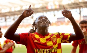 Göztepe'de Solet defteri kapandı
