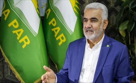 HÜDA PAR'dan cuma namazı teklifi