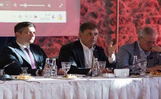İEKKK 'yangın' gündemi ile toplandı; Tugay: 'Köylerimizi yeniden yapılandırmamız gerekiyor'
