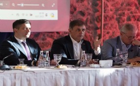 İEKKK 'yangın' gündemi ile toplandı; Tugay: 'Köylerimizi yeniden yapılandırmamız gerekiyor'