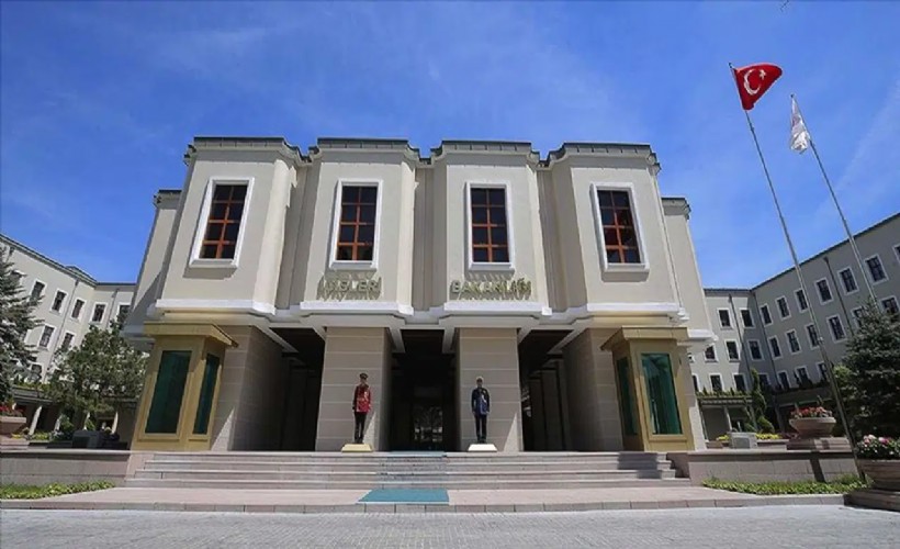 İçişleri Bakanlığı'ndan ‘Atatürk fotoğrafı’ açıklaması