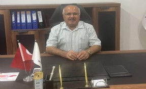 İlkeli duruş 1 saat sürdü… ‘AK Parti’nin yanındayım’ dedi meclis üyeliğinden istifa etti