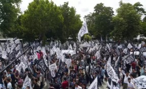 İstanbul'da hilafet çağrısı yapan grup Saray'a Gazze yürüyüşü