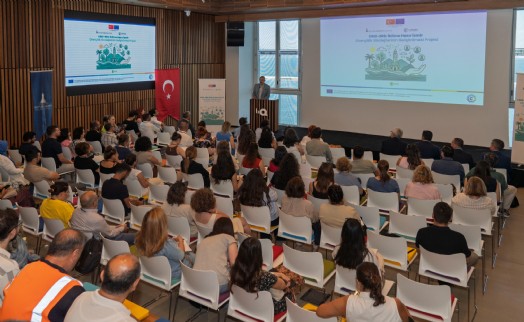 İzmir çoklu iklim tehditlerine karşı güçleniyor