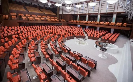 İzmir'den 5 isim Terörsüz Türkiye kapsamında 'barış süreci' komisyonunda!