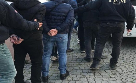 İzmir merkezli FETÖ operasyonu sürüyor: Gözaltı sayısı yükseldi
