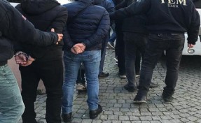 İzmir merkezli FETÖ operasyonu sürüyor: Gözaltı sayısı yükseldi