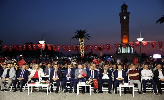 İzmir’de ‘15 Temmuz’ etkinliği