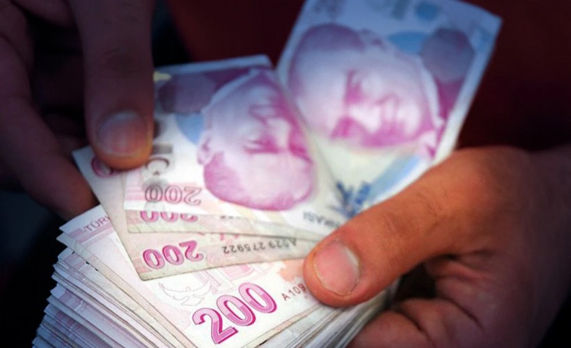 Kamu işçisine hükümetin yeni zam teklifi!