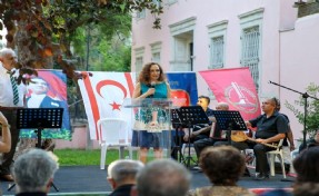 Karşıyaka'da Kıbrıs Barış Harekatı ve Lozan unutulmadı: 'Gazilerimizin onur ve cesaretinin unutulmaz simgesidir'