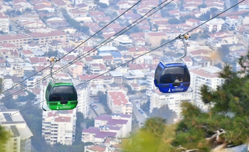 Keyifli ve güvenli yolculuk için işlem tamam: Teleferik yenilendi, İzmirlileri bekliyor!