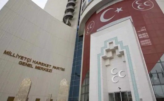 MHP’de ‘süreç’ istifaları: ‘Bebeğe kurşun sıkanlarla bir oldunuz’