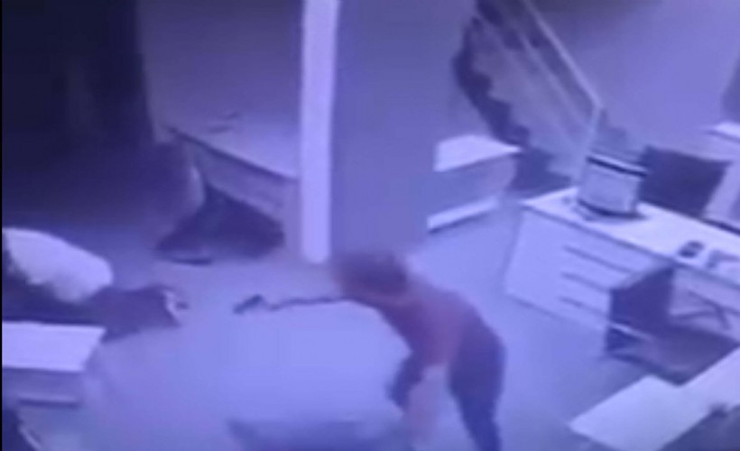 Manisa'da 1 kişinin öldüğü emlak ofisindeki silahlı kavga kamerada