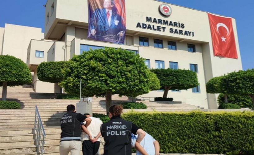 Marmaris'te uyuşturucu operasyonunda 5 tutuklama