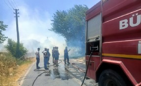 Nazilli’deki ot yangını prefabrik depoya da sıçradı; 1 yaralı