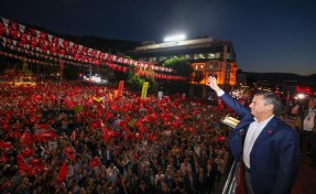 Özel'den Erdoğan'a hodri meydan: '2 Kasım Türkiye'nin kurtuluş günüdür'