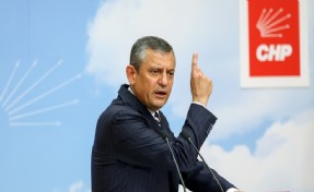 Özel'den dikkat çeken 'fezleke' açıklaması; 'Dokunulmazlıkları istedikleri gibi kaldırabilirler'