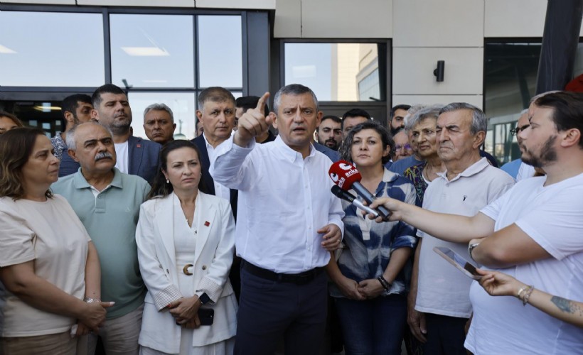 Özgür Özel Murat Çalık için İzmir'de: 'Hesabını verecek olan 'Ak Toroslar' çetesidir'