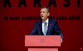 Özgür Özel'den 'İzmir operasyonları'na tepki: 'İzmir mücadelesinin 1'inci günüdür'