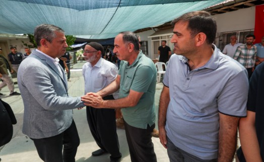 Özgür Özel'den Şehit Furkan Sert'in ailesine ziyaret