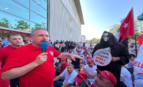 Sendikadan direnişin 6. gününde sert açıklama: 'Rakı sofralarına meze mi istiyorlar!'