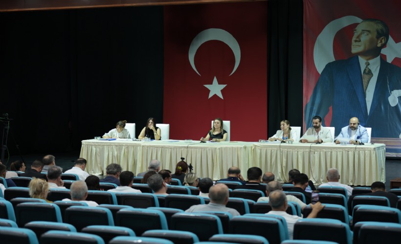 Sırrı Süreyya Önder'in adı Konak'ta yaşatılacak! Karar oy birliğiyle alındı
