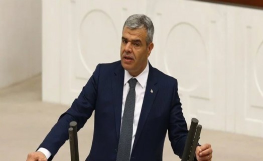 Yönettiği bankadan yüzmilyonlarca liralık kredi aldı