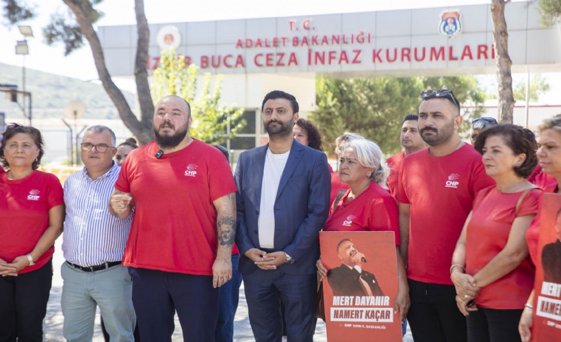 CHP Güzelbahçe eylemde; Tutuklu başkanlara destek