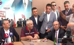 20 yıllık AK Partili Özel'e içini döktü! 'Ekmek alacak durumda değilim'