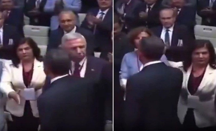 Özel'le Çerçioğlu'nun o görüntüsü gündem oldu: Eli böyle havada kalmış!