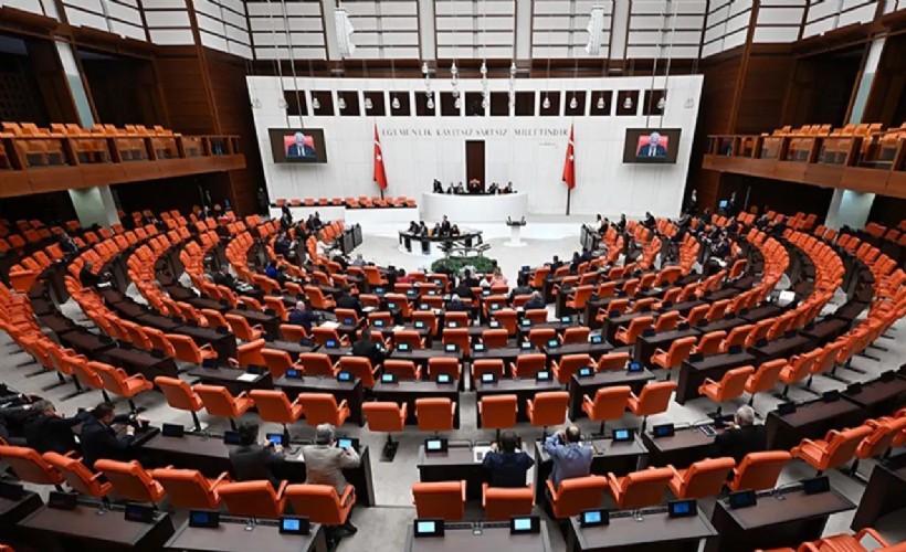 7 siyasi parti TBMM'yi olağanüstü toplantıya çağırdı