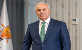 AK Partili Köse, Karşıyaka Belediyesi'ne yüklendi: 'Yönetim zafiyetinin itirafı!'