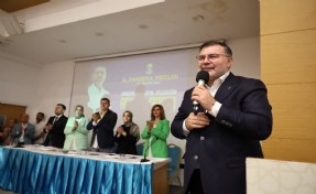 AK Partili Saygılı'dan Tugay'a hizmet tepkisi: Belediyecilik dediğiniz bu mu Sayın Tugay?