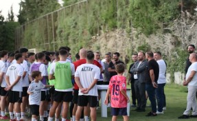 Altay'da Sinan Kanlı kolları sıvadı
