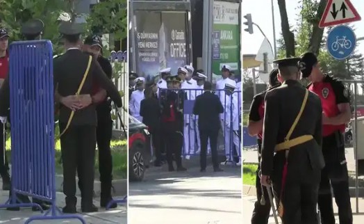 Anıtkabir'de dikkat çeken 'asker' önlemi